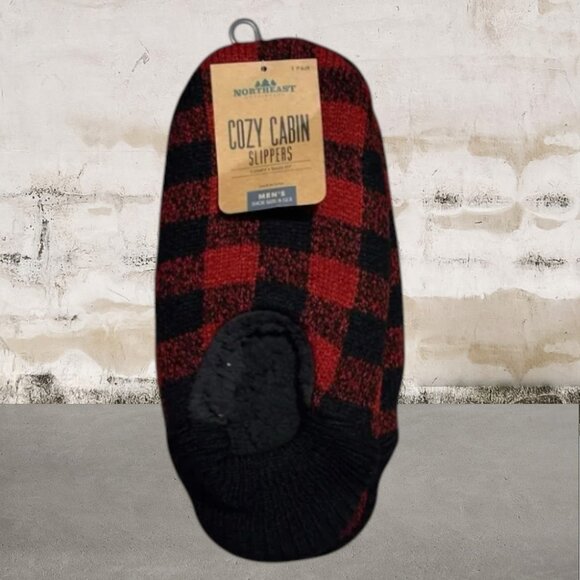 Red and Black Casual Socks for Everyday Comfort - Picture 1 of 3